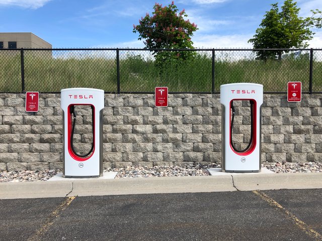 tesla super charging station